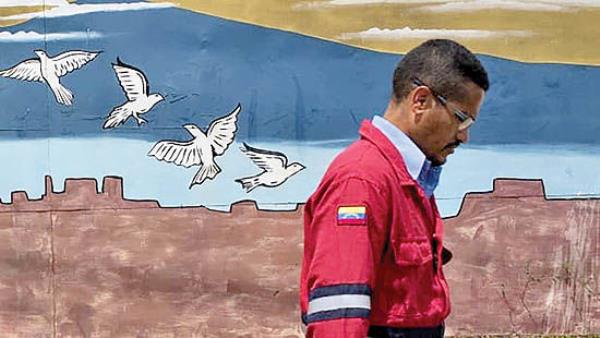 دو روی تحریم نفت ونزوئلا