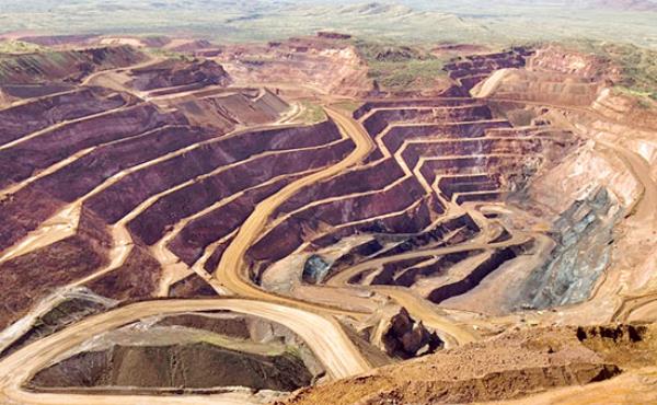 طی یکسال گذشته 45 معدن در آذر بایجان غربی بهره برداری شد/ اشتغال معدنی 15 درصد رشد کرد