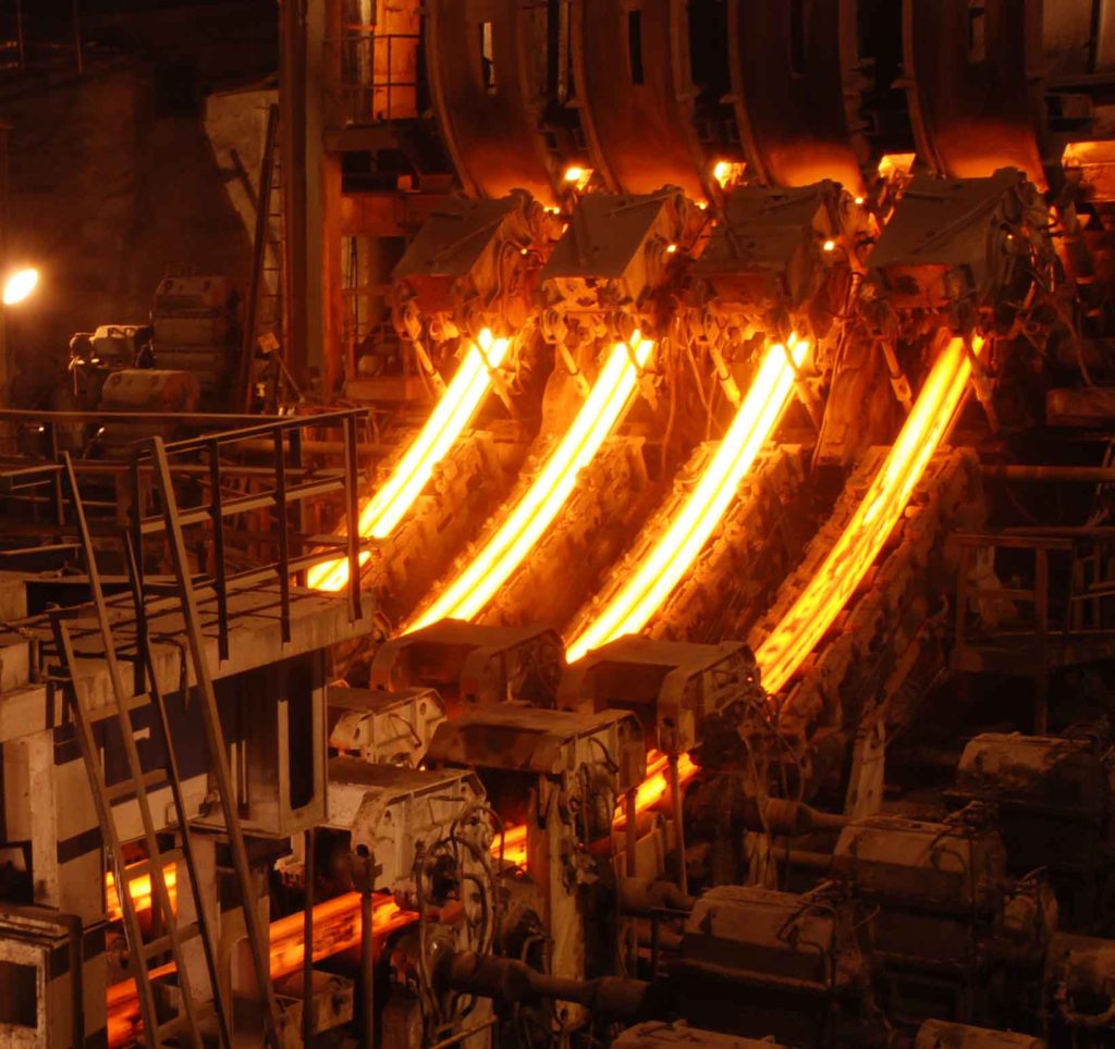  رشد 6.3 درصدی تولید فولاد خام در سال 98